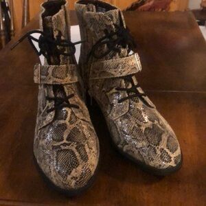 NWT Express snake pattern buckle booties